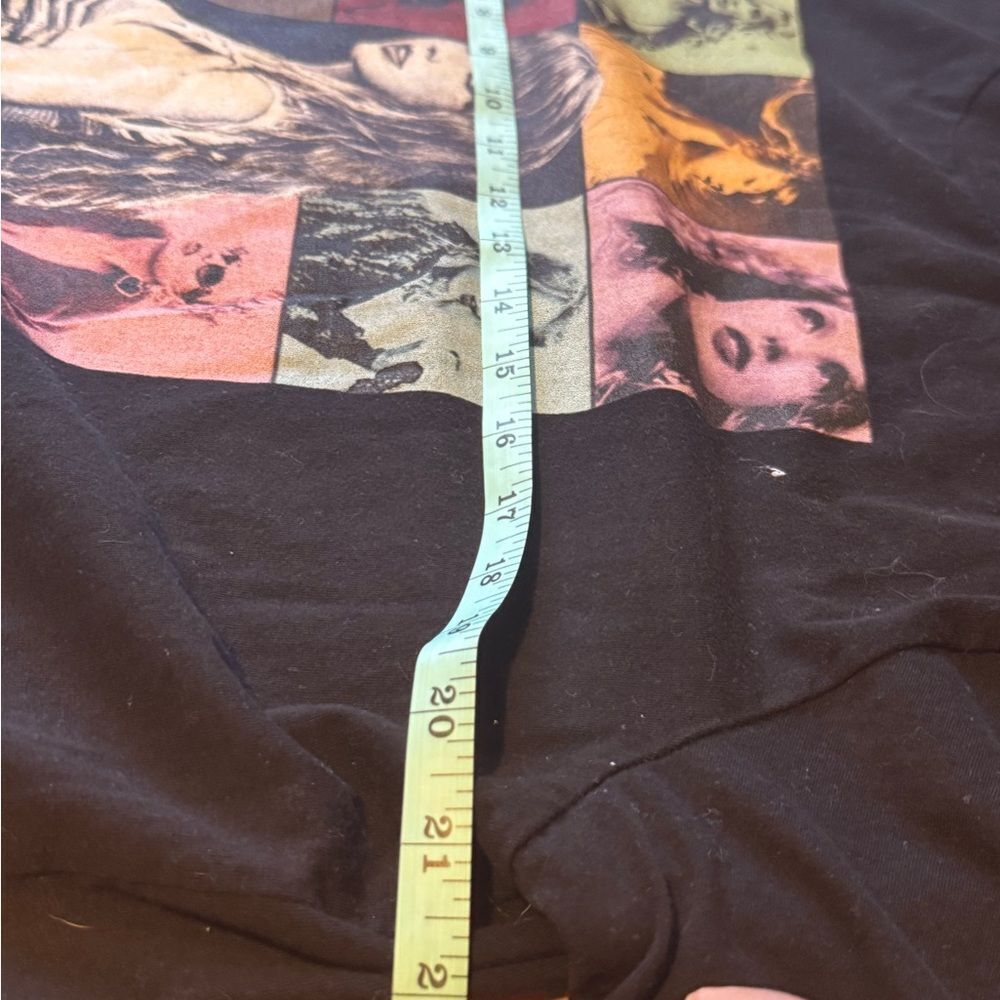 UNOFFICIAL- Taylor Swift The Eras Tour Graphic black Tee Women xl Canvas - Picture 6 of 7